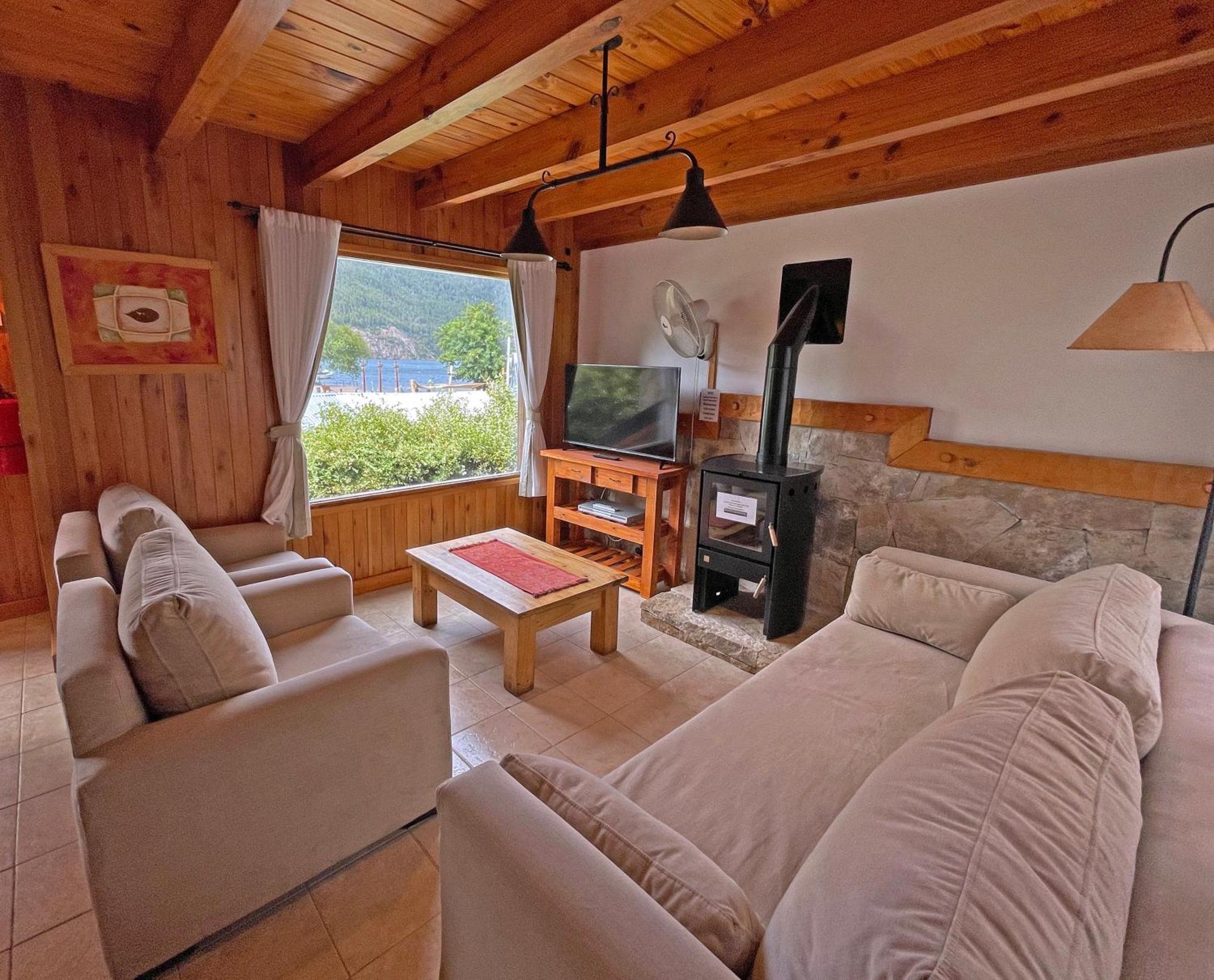 Apart Hotel Orilla Mansa San Martín de los Andes Esterno foto