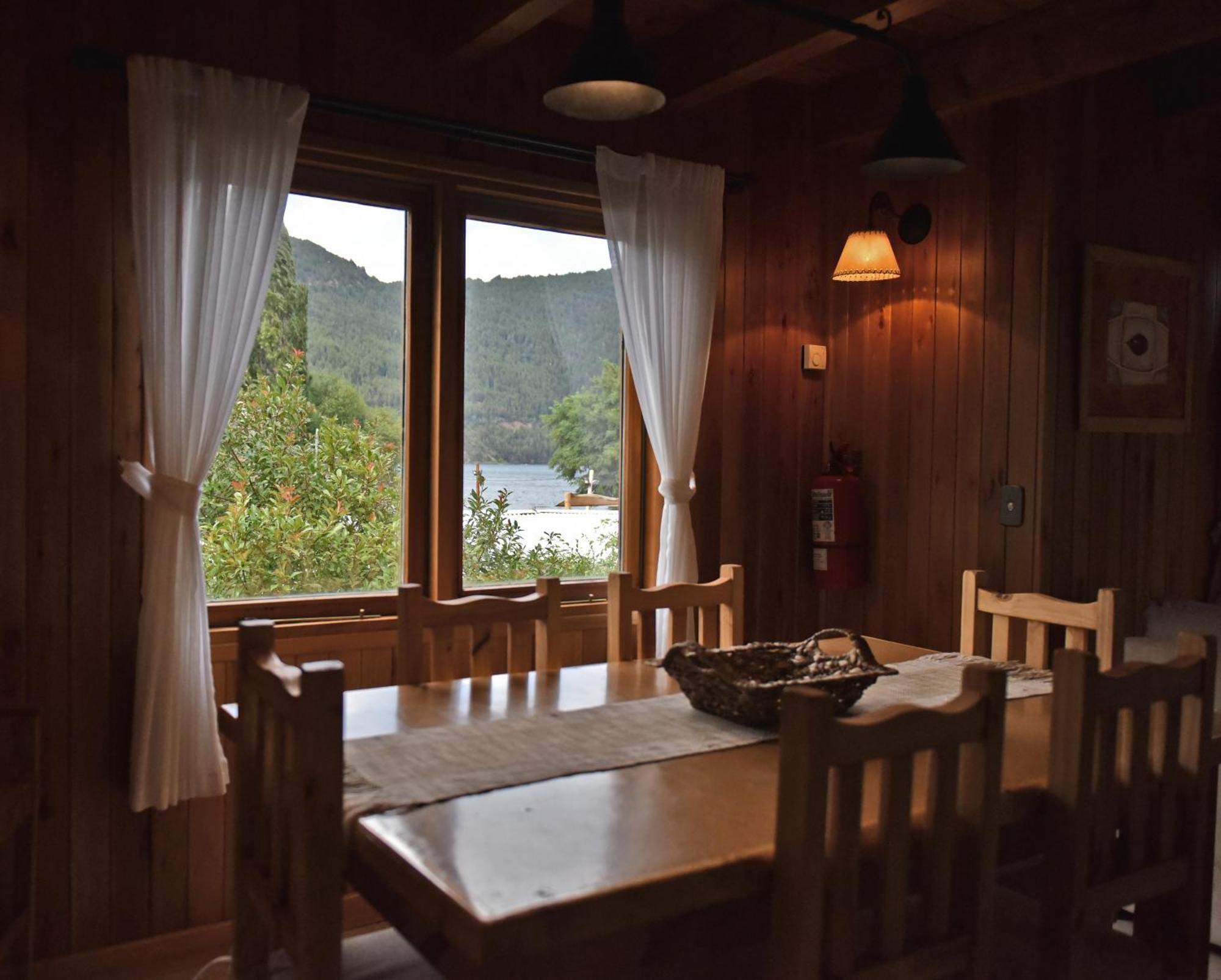 Apart Hotel Orilla Mansa San Martín de los Andes Esterno foto